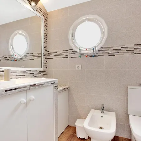 2 Bedrooms In Playa De Americas Apartament