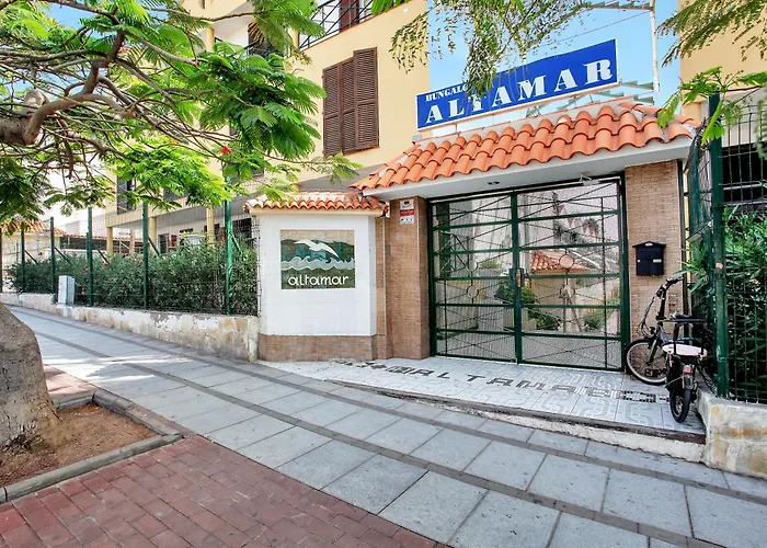 2 Bedrooms In Playa De Americas 公寓 *