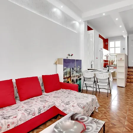 2 Bedrooms In Playa De Americas